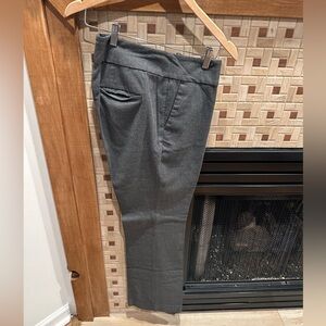 Ann Taylor Factory size 8 gray dress pants.